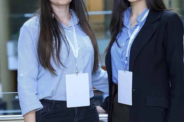 recorte mujeres acreditadas evento